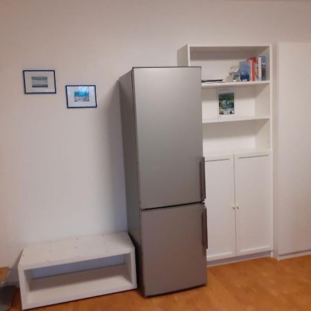 Aquamarin - Charmantes Appartement Mit Balkon 罗斯托克 外观 照片