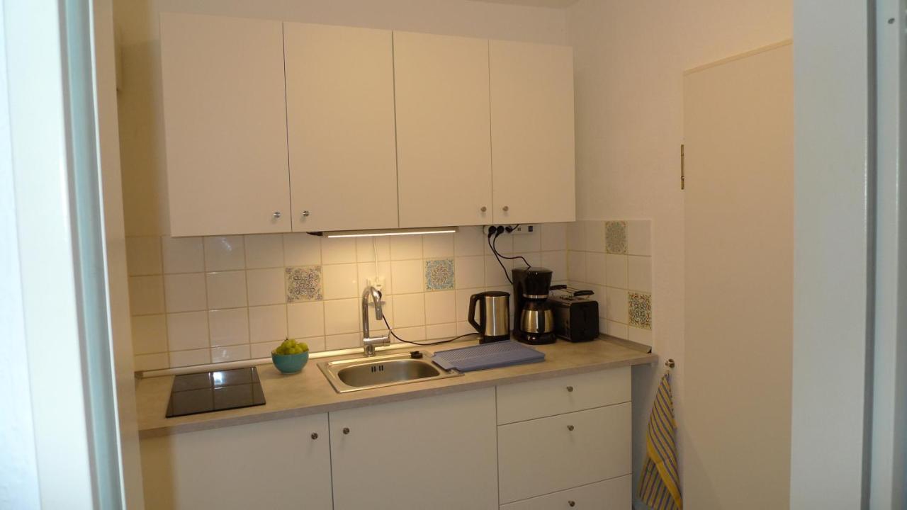 Aquamarin - Charmantes Appartement Mit Balkon 罗斯托克 外观 照片