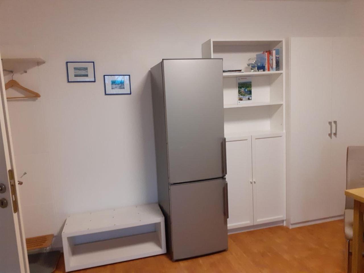 Aquamarin - Charmantes Appartement Mit Balkon 罗斯托克 外观 照片